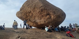 Gravity-Defying Wonder: Krishna's Butterball - A Natural Marvel of Mahabalipuram!